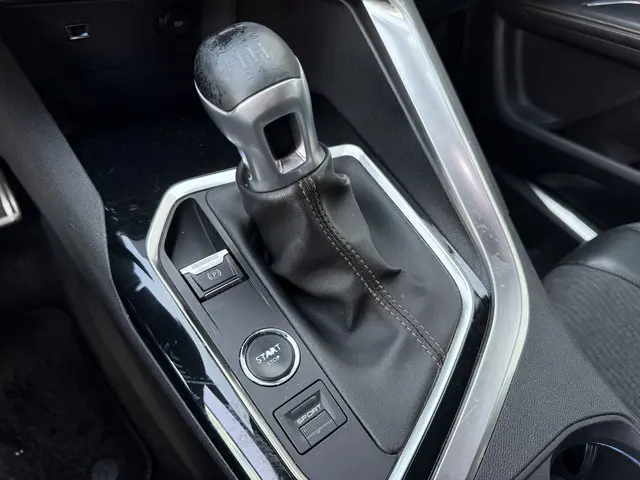 Peugeot 5008 1.2 PureTech GT-Line 7p. 2017 Benzine 35