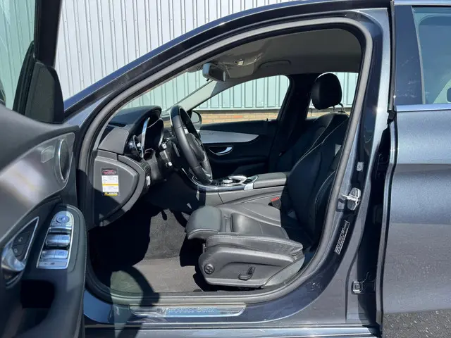 Mercedes-Benz C-Klasse 200 Ambition 2.0 2015 Benzine 9