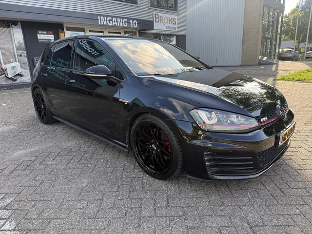 Volkswagen Golf 2.0 TSI GTI 2015 Benzine 16