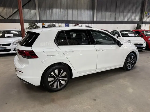 Volkswagen Golf 1.5 TSI 2023 Benzine 3