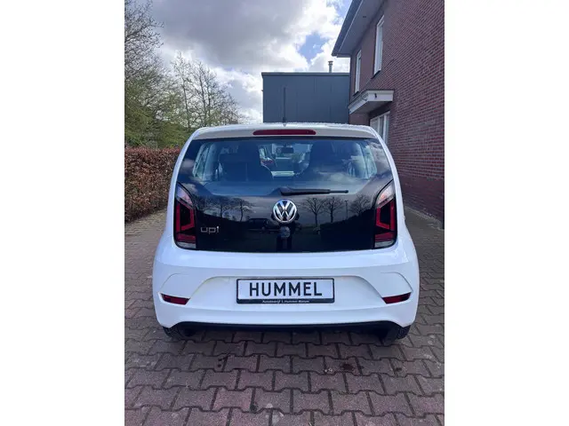 Volkswagen up! 1.0 BMT take up! 2017 Benzine 10