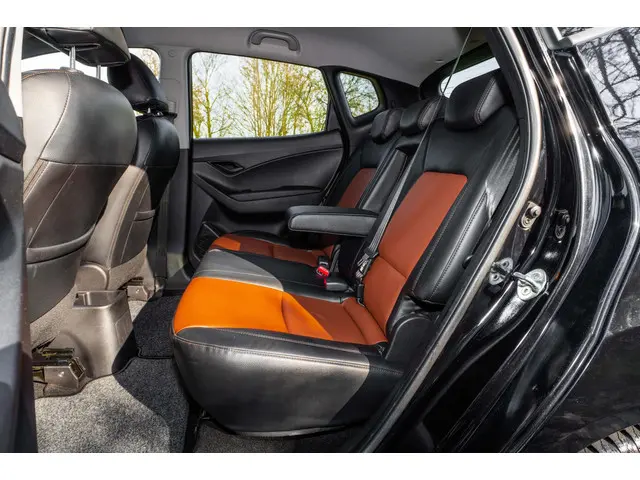 Hyundai ix20 1.4i Pro 77.100 km + NAP NL-auto 2013 Benzine 17