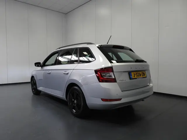 Škoda Fabia Combi 1.0 TSI Sport Business 2020 Benzine 3