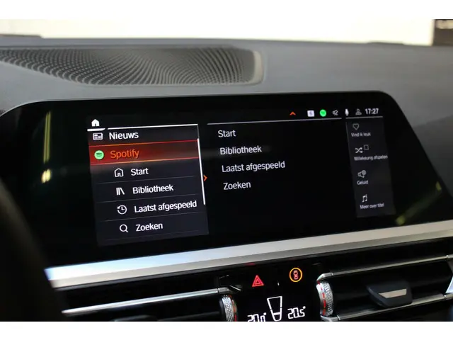 BMW 4 Serie Coupé 430i High Executive 2023 Benzine 49