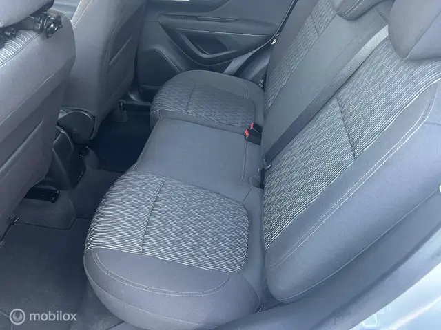 Opel Mokka 1.6 Edition * AIRCO * TREKHAAK * PDC* 2013 Benzine 8