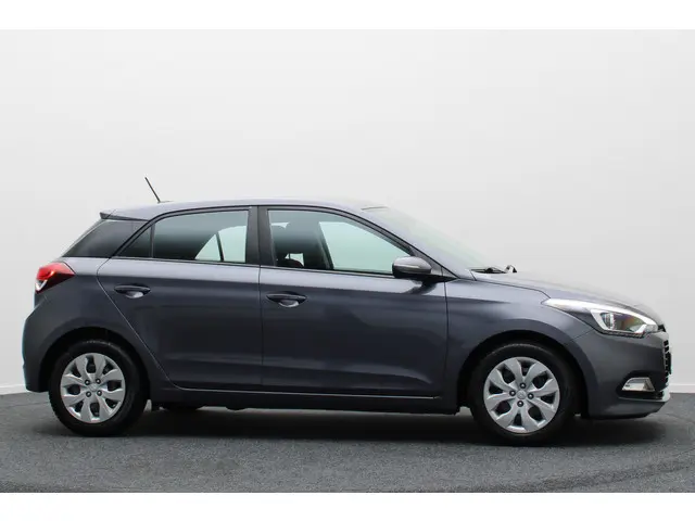 Hyundai i20 1.0 T-GDI Comfort 2019 Benzine 8