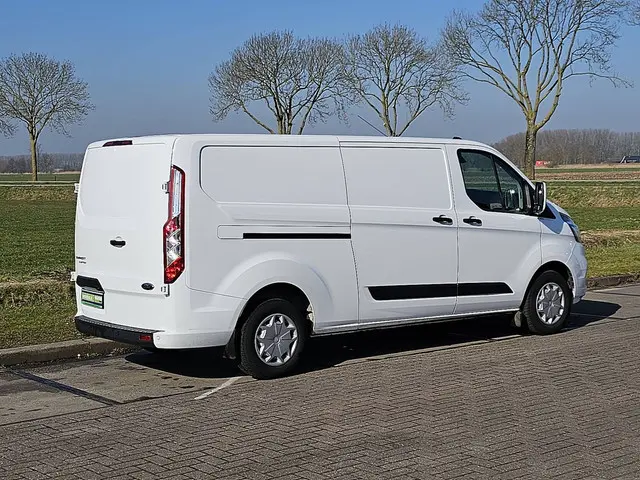 Ford Transit Custom 2.0 2023 Diesel 3
