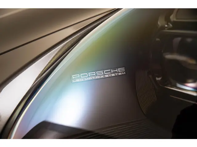 Porsche 911 3.0 Carrera 4 GTS 2022 Benzine 35