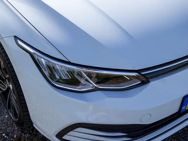 Volkswagen Golf 1.5 TSI Life 2020 Benzine 18