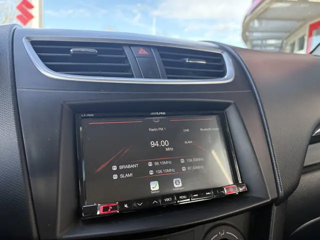 Suzuki Swift 1.2 Style EASSS 2015 Benzine 13