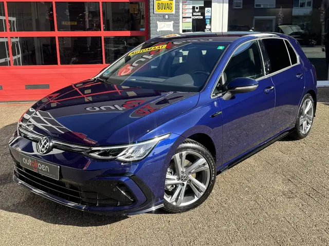 Volkswagen Golf 1.5 eTSI R-Line 2023 Benzine 4