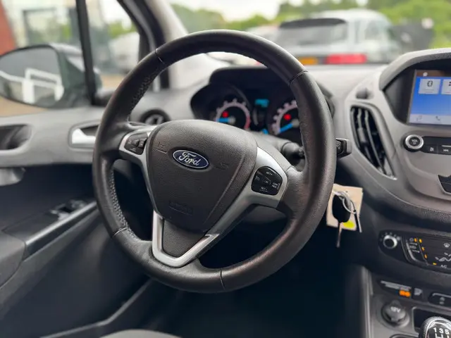 Ford Transit Courier 1.0 Ambiente Start&Stop 2020 Benzine 13