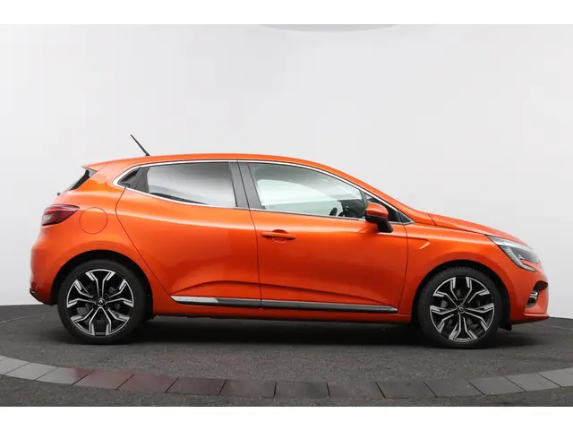 Renault Clio 1.3 TCe 130pk EDC Intens 2020 Benzine 7