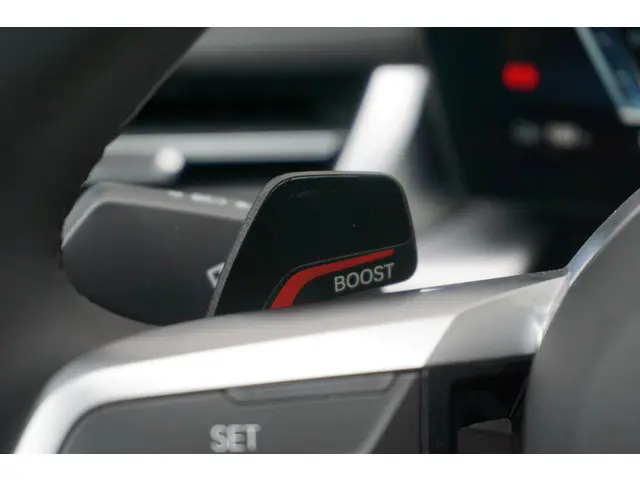 BMW iX1 eDrive20 2025 Elektrisch 12