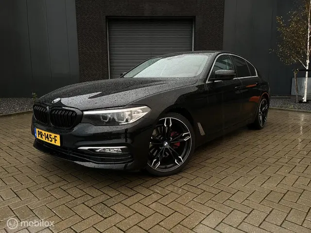 BMW 5 Serie 520i High Executive 2017 Benzine 39