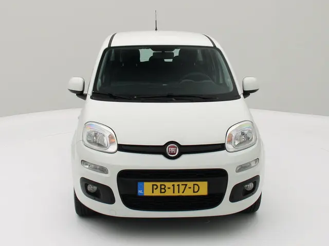 Fiat Panda 0.9 TwinAir Lounge 2017 Benzine 9