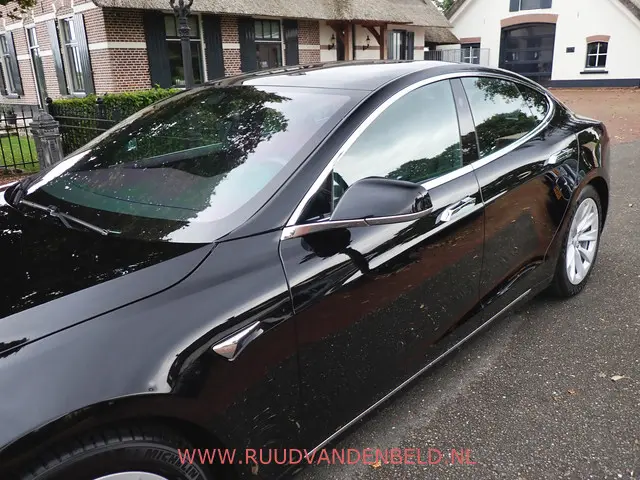 Tesla Model S Long Range 2019 Elektrisch 31