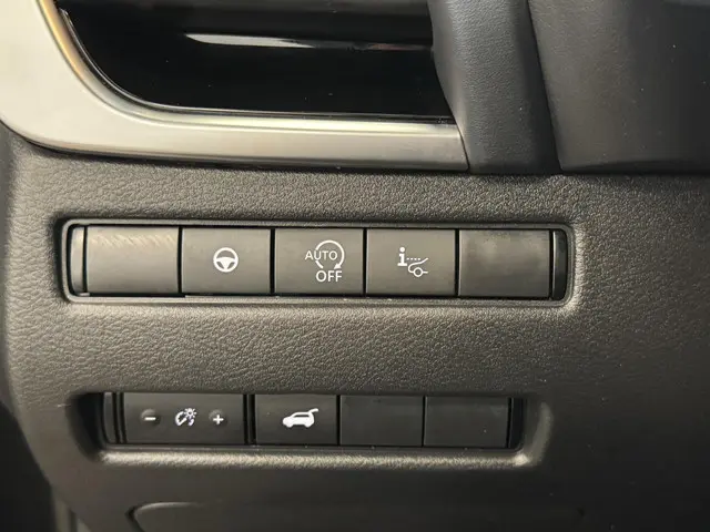 Nissan QASHQAI 1.3 MHEV Xtronic Tekna 2023 Benzine 18