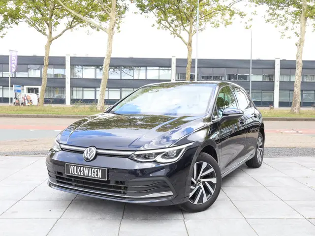 Volkswagen Golf 1.4 eHybrid 2022 Hybride Benzine