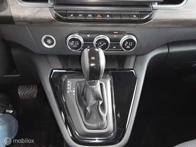 Renault Kangoo Techno TCE 130 pk Automaat 2024 Benzine 13
