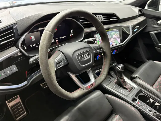 Audi RSQ3 Sportback 2.5 TFSI RS Seats Pano 2022 Benzine 7