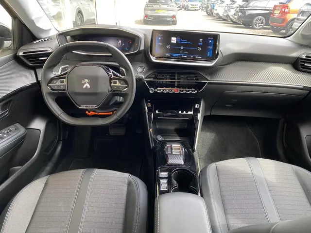 Peugeot 208 1.2T 100pk Allure Pack Automaat 2022 Benzine 5