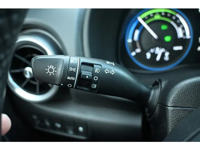 Hyundai Kona 1.6 GDI HEV Comfort 2022 Hybride Benzine 34