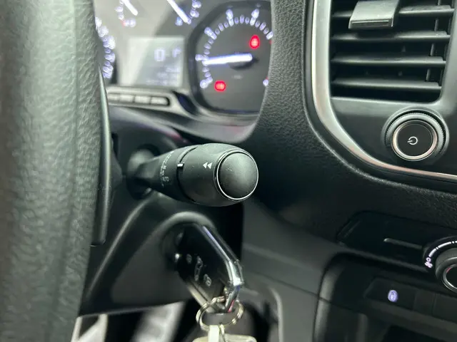 Opel Vivaro 2.0 145 pk L3H1 Edition 2023 Diesel 10