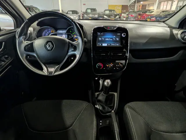 Renault Clio 1.2 16V 2015 Benzine 8