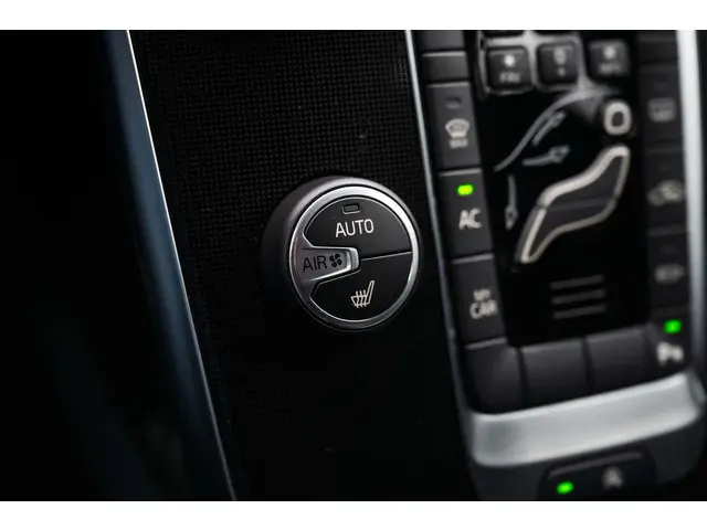 Volvo V40 T2 Polar+ Automaat 2019 Benzine 28