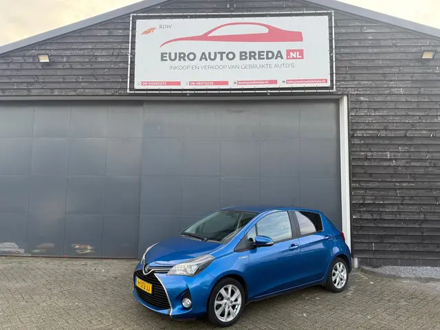 Toyota Yaris 1.5 Hybrid Dynamic 2014 Hybride Benzine