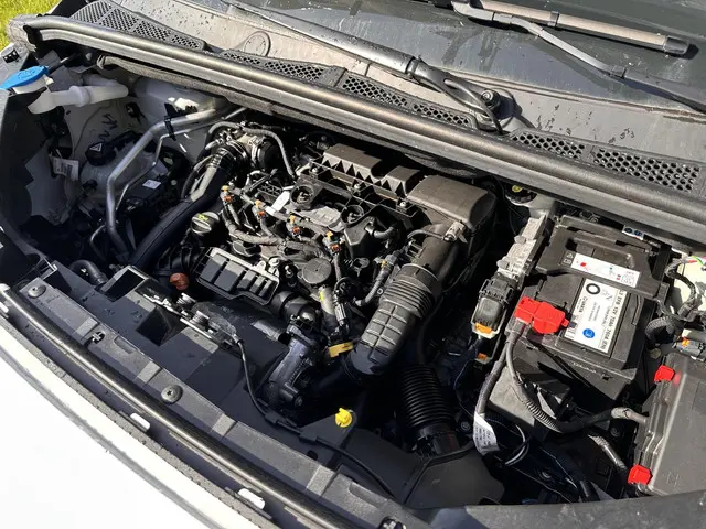 Peugeot Partner 1.5 BlueHDi 130 EAT8 S&S L1 2024 Diesel 24