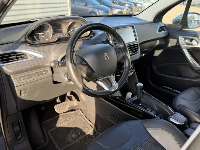 Peugeot 2008 1.6 VTi Allure 2015 Benzine 3