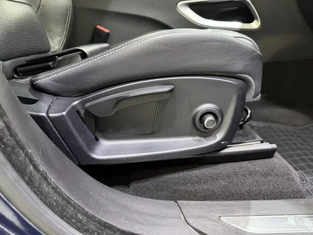 Jaguar F-PACE 2.0d Turbo Portfolio AWD Aut. 2017 Diesel 41