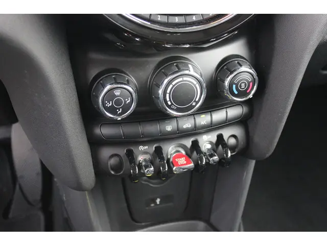 MINI One Mini 1.5 First Salt, Navigatie! 2018 Benzine 14