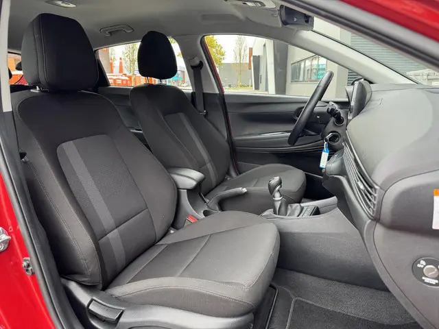 Hyundai i20 1.0 T-GDI Comfort Smart 2024 Benzine 11