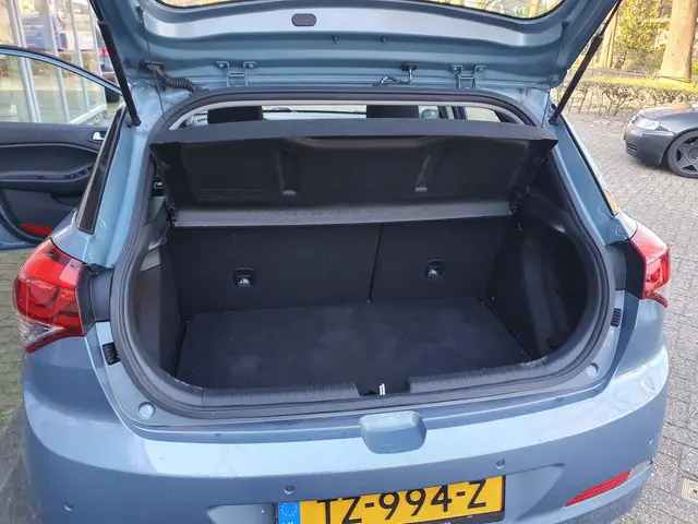 Hyundai i20 1.0 T-GDI Comfort 2018 Benzine 11