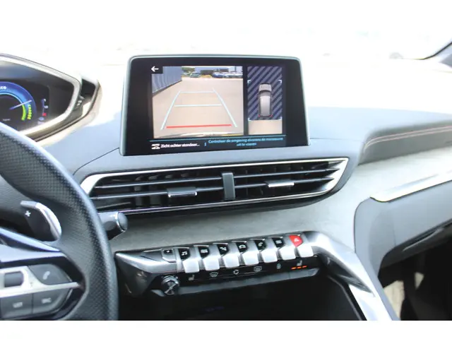 Peugeot 3008 1.6 HYbrid4 300 GT 2020 Hybride Benzine 28