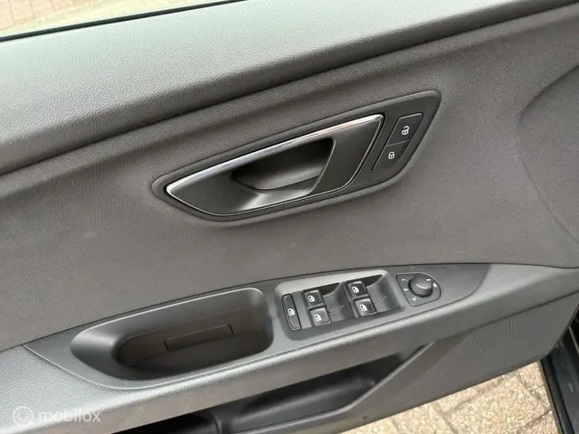 SEAT Leon 1.0 EcoTSI Style Connect 2015 Benzine 18