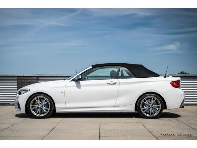 BMW 2 Serie Cabrio M235i Executive 2015 Benzine 22
