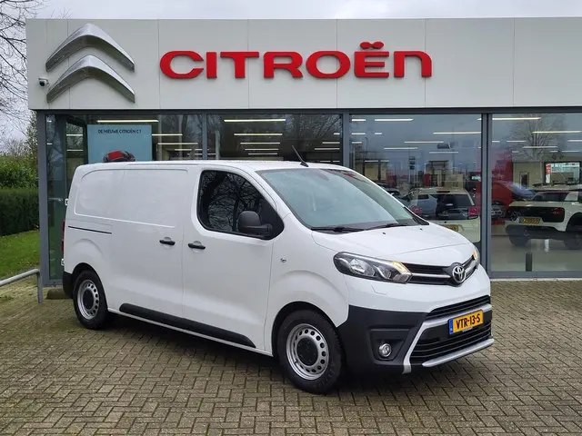 Toyota ProAce Worker 1.6 D-4D Cool Comfort 2019 Diesel 3