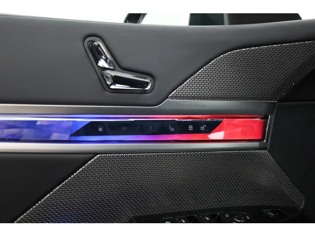 BMW 7 Serie 750e xDrive M Sport 2023 Hybride Benzine 8