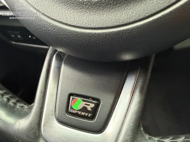 Jaguar XE 2.0 Portfolio R-Sport 2015 Benzine 13