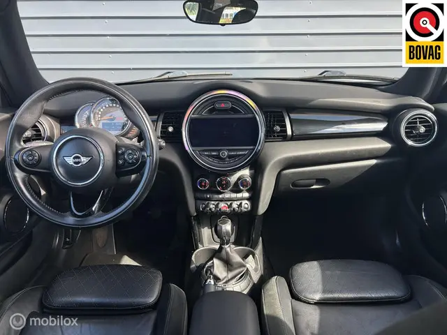 MINI Cooper Mini 1.5 Chili Business 2015 Benzine 21