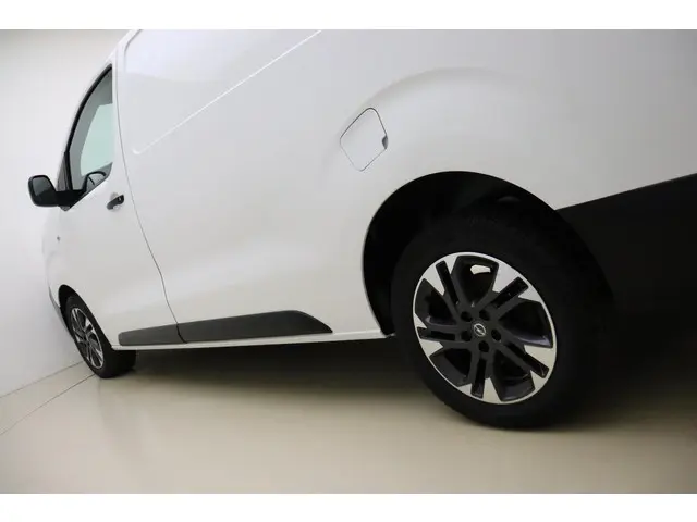 Opel Vivaro 2.0 CDTI L3H1 Edition 2020 Diesel 13