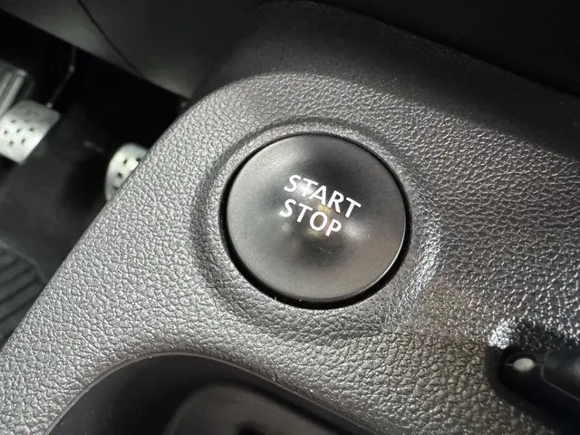 Renault Captur 1.2 TCe Bose 2018 Benzine 23