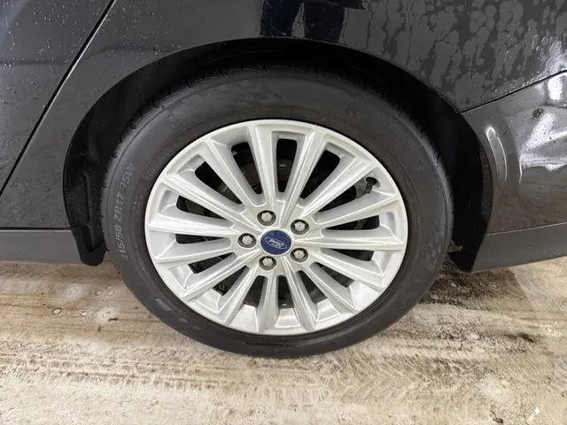 Ford Focus Wagon 1.0 Titanium 2016 Benzine 9