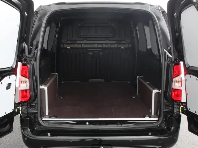 Opel Combo 1.5 BlueHDi 130 S&S L2 Automaat 2024 Diesel 31