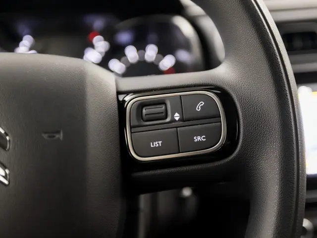 Citroën C3 1.2 PureTech Shine Sport 2018 Benzine 17