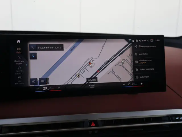 BMW iX xDrive50 High Executive 112 kWh 2022 Elektrisch 27